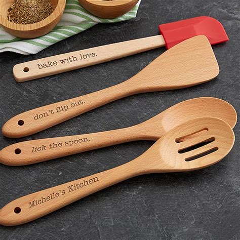 Tslisn designns beechwood utensils
